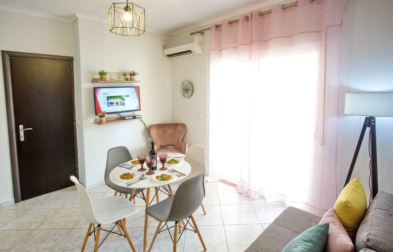 Holiday House Ioanna 2 - Loft Nea Peramos  Luaran gambar