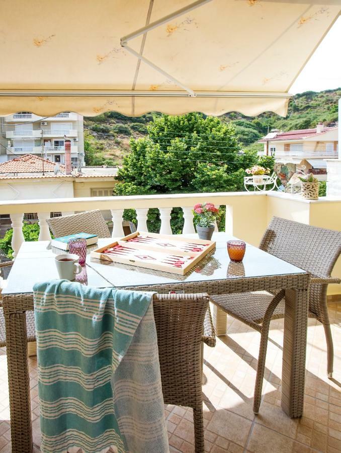 Holiday House Ioanna 2 - Loft Nea Peramos  Luaran gambar