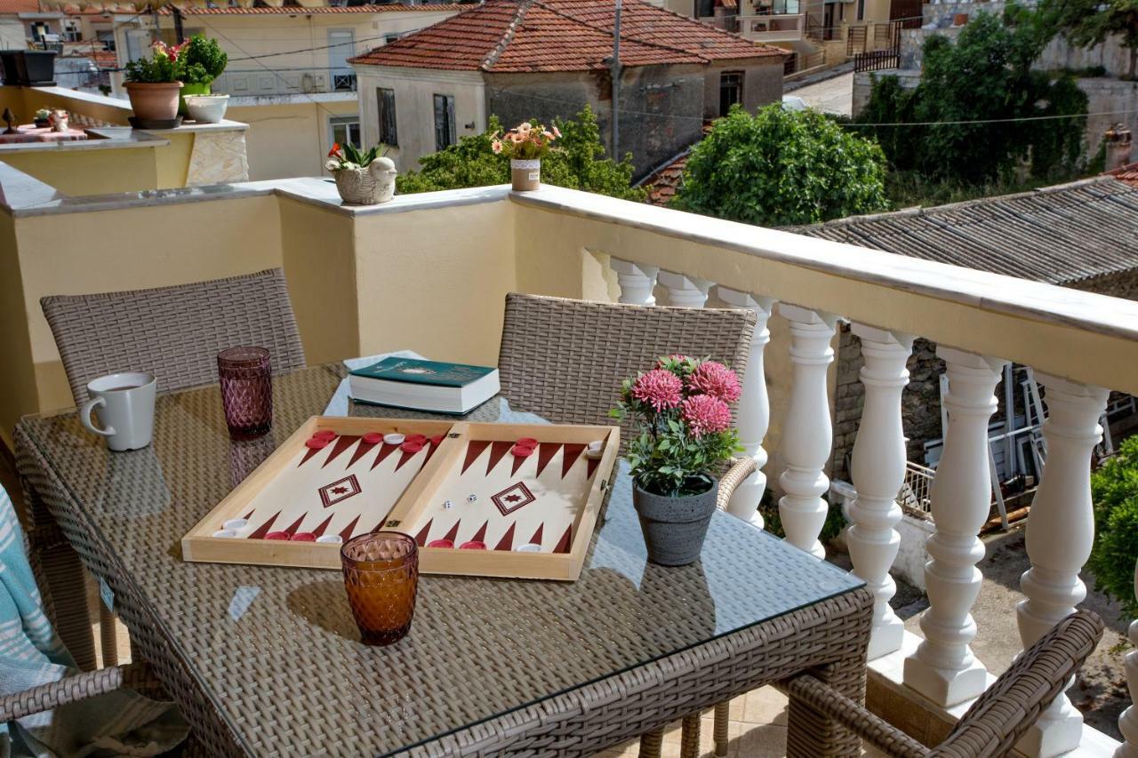 Holiday House Ioanna 2 - Loft Nea Peramos  Luaran gambar
